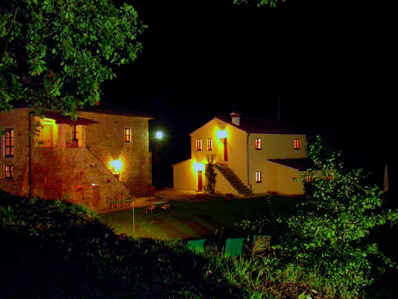 Agriturismo Il Sasso Ангьяри Экстерьер фото