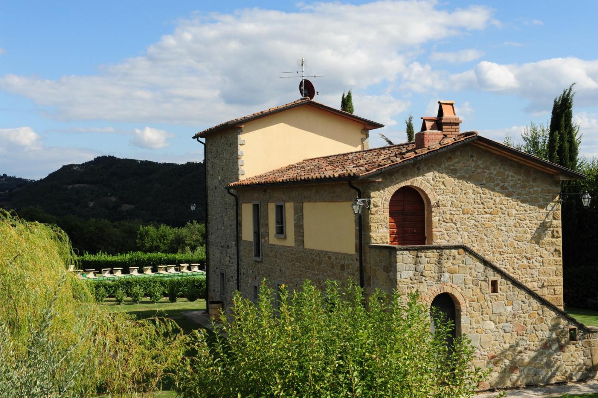 Agriturismo Il Sasso Ангьяри Экстерьер фото