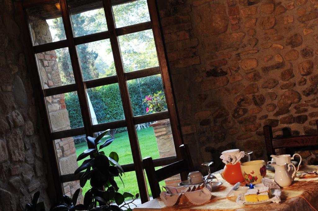 Agriturismo Il Sasso Ангьяри Экстерьер фото