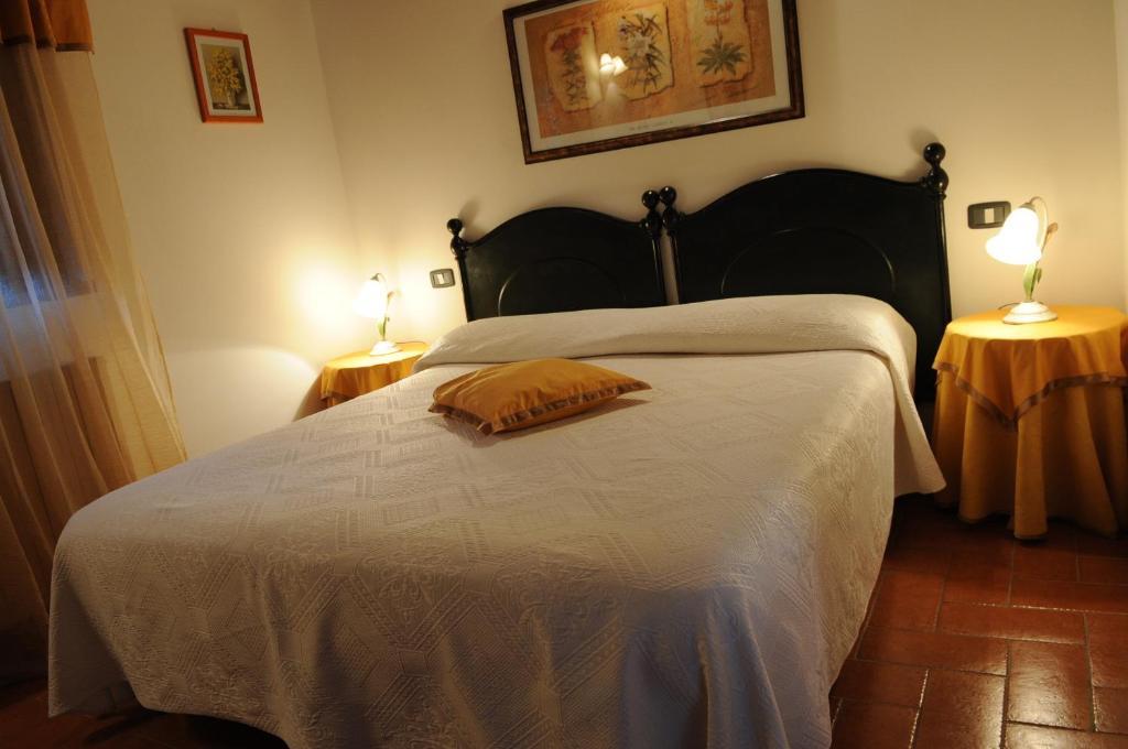 Agriturismo Il Sasso Ангьяри Номер фото