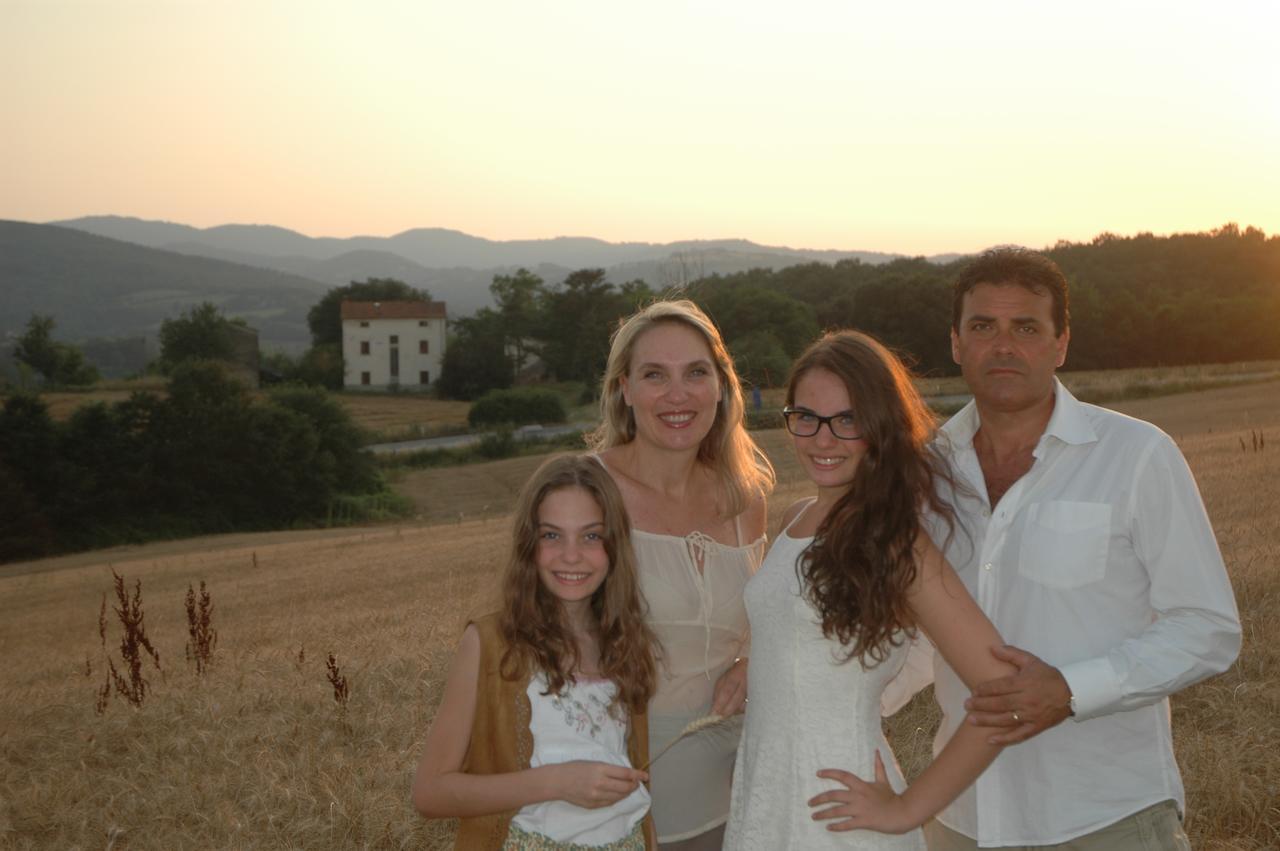 Agriturismo Il Sasso Ангьяри Экстерьер фото